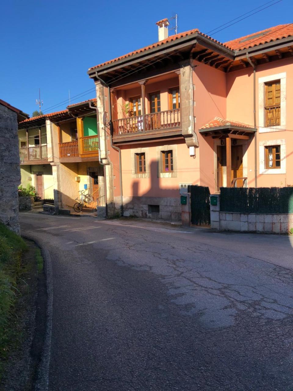 La Casina El Palaciu 克尤 外观 照片